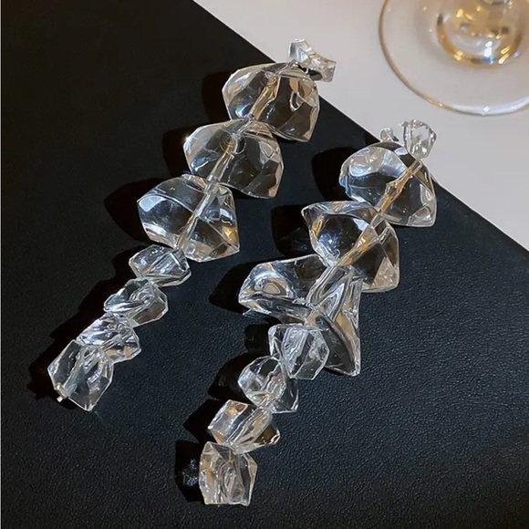 Baby It’s Cold Outside Exaggerated Dangle Earrrings - Picture 6 of 8